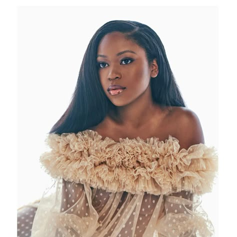 Riele Downs Outfits, Riele Downs, Pretty Dark Skin, Henry Danger, Braids Hairstyles Pictures, Black Hollywood, Black Femininity, Black Celebrities, Afro Hair