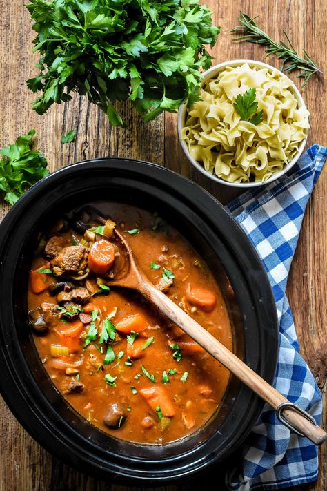 Slow-Cooker Beef Bourguignon - Pardon Your French French Cooking Recipes, Beef Bourguignon Recipe, Recipes French, Lent Recipes, Beef Barley Soup, French Recipes, Slow Cooker Beef Stew, French Classic, French Cooking