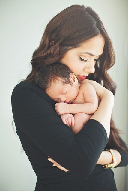 Tennis Photoshoot, Photo Bb, Foto Newborn, Baby Fotografie, Newborn Photography Poses, Newborn Pics, Baby Poses, Newborn Poses, Foto Baby