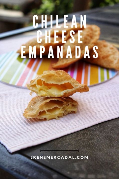 Fried cheese empanadas are a delicious and typical delight of Chilean cuisine, and they are very easy and quick to prepare. Empanadas Recipe Dough, Vegetarian Empanadas, Cheese Empanadas, Spanish Family, Empanadas Dough, Fried Cheese, Chile Recipes, Chilean Recipes, Latin Recipes