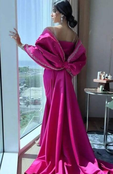 Dubai Party, Satin Pattern, Hot Pink Satin, Formal Women, Long Evening Dresses, Fancy Dresses Long, Long Evening Dress, Dress Women Elegant, Beaded Prom Dress