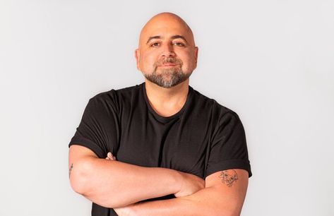 Duff Goldman Shares a 'Whipped Cream Hack' to Make It Perfectly Stable for All Your July Fourth Desserts (Exclusive) Apple Oats, Kids Baking Championship, Charm City Cakes, Cell Wallpaper, Duff Goldman, Lime Pie Recipe, Kids Cookbook, Food Network Star, Baking Breads