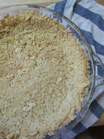 Saltine Cracker Pie, Soda Cracker Pie Recipe, Soda Cracker Pie, Saltine Cracker Crust, Saltine Cracker Recipes, Cracker Pie Crust, Cracker Pie, Saltine Cracker, Soda Crackers