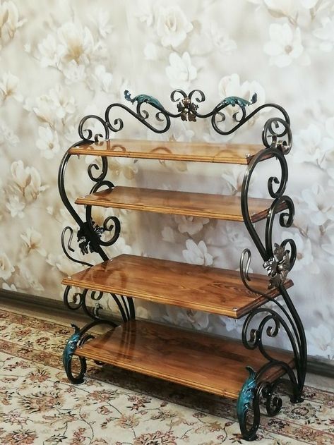 Classic House Interior Design, Iron Furniture Design, Craft Market Display, Vintage Furniture Design, Wrought Iron Furniture, Wrought Iron Design, Wrought Iron Decor, Entrance Gates Design, Furniture Details Design