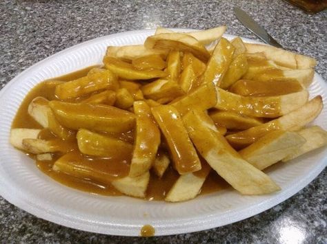 Fish and Chip Shop Curry Sauce Chip Shop Curry Sauce Recipe, Snacks For Business, Pea Dishes, Curry Chips, Chips And Gravy, Chip Shop Curry Sauce, Curry Sauce Recipe, Smash Board, Fish And Chip Shop