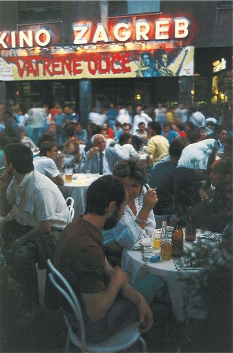 Mens Street Style Summer, Zagreb Croatia, Old Photography, 80s Vibes, Croatia Travel, Zagreb, The 1980s, Retro Aesthetic, Street Scenes