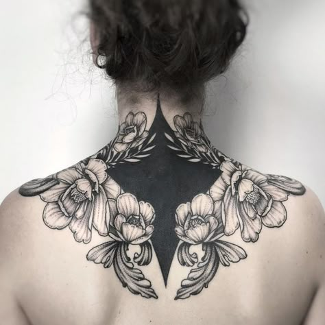 Large Back Of Neck Tattoo, Dark Cover Up, Back Of Neck Cover Up Tattoo, Chest Piece Cover Up Tattoo, Back Piece Cover Up Tattoo, Upper Back Piece Tattoos For Women, Black And White Cover Up Tattoo, Black Out Back Tattoo, Back Tattoo Women Cover Up