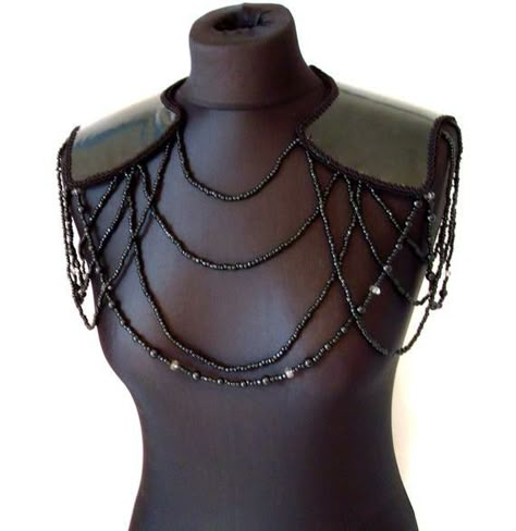 Cyberpunk Accessories, Shoulder Jewelry, 18th Century Costume, Steampunk Goth, Larp Costume, Fashion Journals, Steampunk Costume, Punk Outfits, Dope Fashion