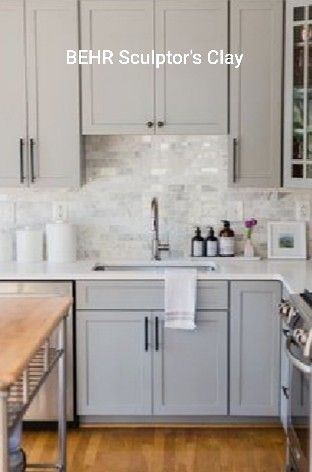 Серая Кухня, Walnut Kitchen, White Counters, Gray Walls, Gray Cabinets, Gray Kitchen, Grey Kitchen Cabinets, Dark Cabinets, Kitchen Cabinet Colors