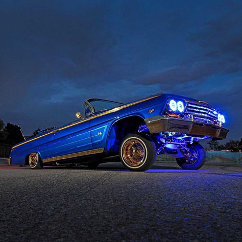 64 Impala Lowrider, 64 Impala, Lowrider Art, Lowrider Trucks, Custom Pickup Trucks, Lowrider, Lowrider Cars, Old School Cars, Mini Trucks