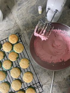 Baking Aesthetic Cupcakes, Making Cupcakes Aesthetic, Baking Show Aesthetic, Baking A Cake Aesthetic, Cupcake Small Business, Baker Astethic, Baking Therapy Aesthetic, Baking Competition Ideas, Baking Aesthetic Girl