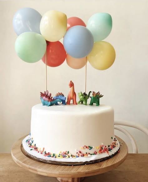 Toddler Birthday Cakes, 1st Birthday Cakes, Baby Birthday Cakes, Dino Birthday, Pretty Birthday Cakes, Cute Birthday Cakes, Baby Birthday Party, Toddler Birthday, First Birthday Cakes