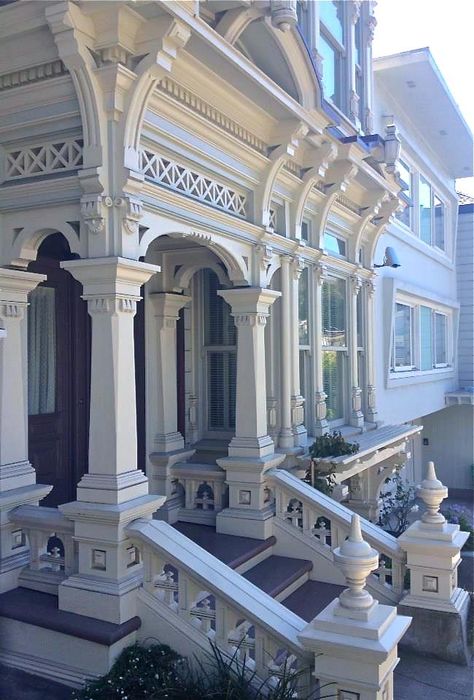 San Francisco home. San Francisco Home, San Francisco Houses, Lan Can, Victorian Architecture, Victorian House, Classic House, Beautiful Architecture, Beautiful Buildings, Victorian Style