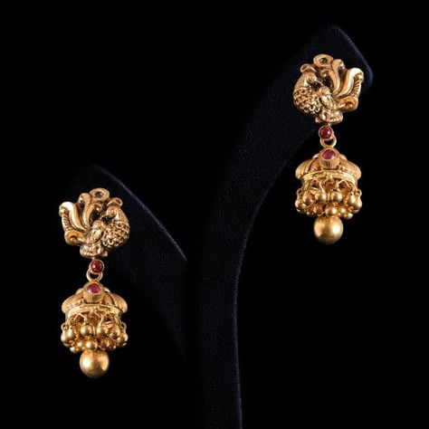 Dailywear Earrings Gold Indian, Ear Tops Gold Indian, Vummidi Bangaru Jewellers, Gold Earrings For Kids, Temple Jewellery Earrings, Small Earrings Gold, Ear Tops, Gold Earrings Indian, Gold Jhumka