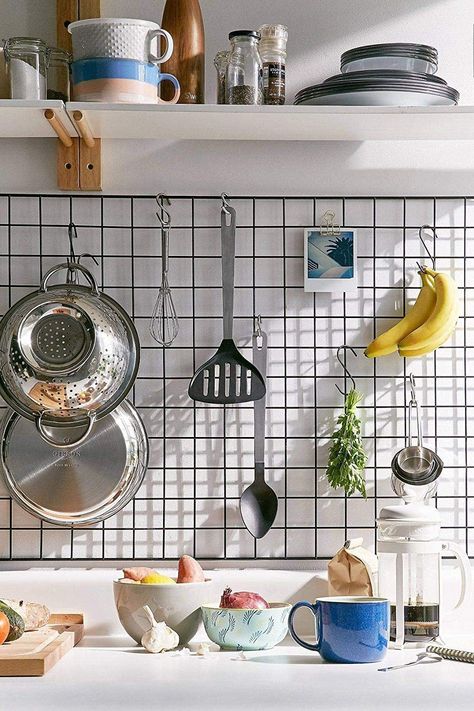 Em & Lee Wire Photo Grid Panel-Wall Storage- Metal Display Organizer- Modern Clean Kitchen Rack-Black Office Decor- Hanging T Black Office Decor, Kitchen Utensil Storage, Kitchen Wall Storage, Utensil Storage, Decor Ikea, Trendy Kitchen, Ikea Diy, Décor Diy, Kitchen Rack