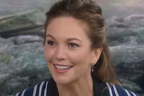 Is Diane Lane married? Find out about her relationship status, her previous marriages, ex-husbands, daughter, net worth and many more here. Diane Lane 80s, Diane Lane Now, Young Diane Lane, Diane Lane Unfaithful, Diane Lane Actress, Slim Keith, Michael Greyeyes, Josh Brolin, Cotton Club