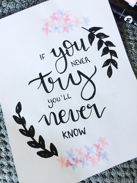 Thought Decoration Ideas, Quotes To Draw Doodles, Journal Decorating Ideas Creative, Dariy Decoration Ideas, Leterring Ideas Creative, Diary Decorating Ideas, Aesthetic Quotes Drawings, Doodle Quotes Inspirational, Faux Calligraphy Quotes