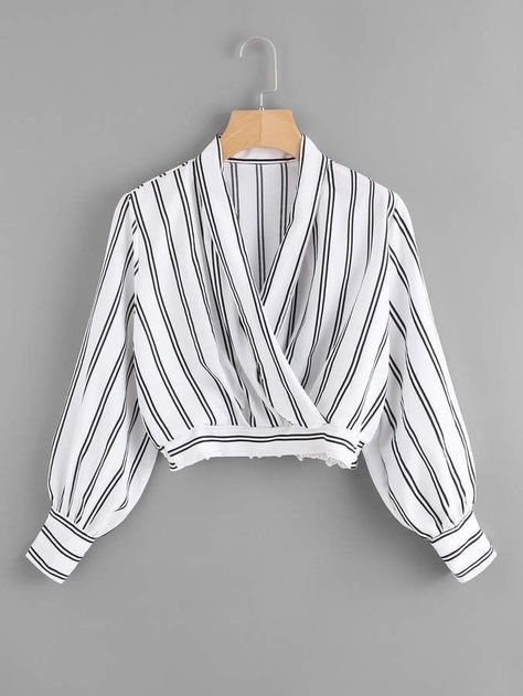 Stripe Crop Top Outfit, Fall Blouses, Wrap Fabric, Surplice Top, Fashion Tops Blouse, Saree Blouse Designs Latest, Trendy Fashion Tops, Blouse Designs Latest, Crop Top Outfits