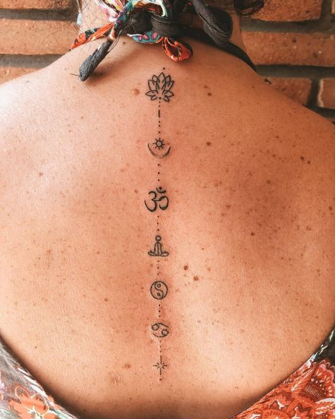 Tattoos For Women Neck, Tattoo Ideas Spine, Om Tattoo Designs, Tattoo Lily, Om Symbol Tattoo, Indian Tattoo Design, Trishul Tattoo Designs, Om Tattoo Design, Hamsa Tattoo