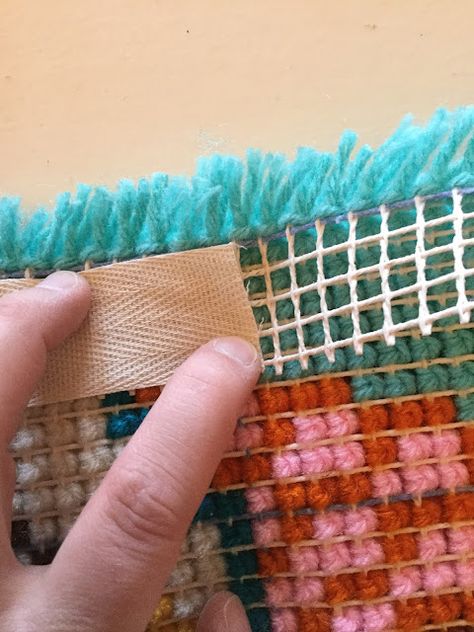 🐝 Bumbledaph: How-to bind a latch hook rug How To Finish A Latch Hook Rug, How To Make A Latch Hook Rug, Latch Hook Rug Backing, Latch Hook Design Ideas, Modern Latch Hook, Modern Latch Hook Rugs, Latch Hook Tutorial, Latch Hook Tapestry, Diy Latch Hook Rug Pattern