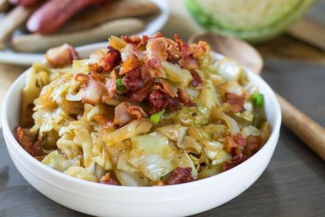 This Sweet and Sour Cabbage recipe with bacon is loaded with flavor and will wake up every taste bud in your mouth. Grill some bratwurst for a full meal. Supper Sides, Cabbage With Bacon, Fried Cabbage Recipes, Sweet And Sour Cabbage, Sour Cabbage, Bacon Fried Cabbage, Polish Dishes, Cabbage And Bacon, Fried Cabbage