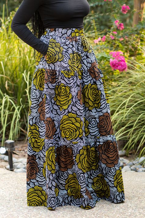 DIY Three Tiered Skirt with Pockets New Look 6516 Ankara African Print Flowers Tiered Ankara Dress, Chitenge Skirts Ankara, Ankara Tiered Dress Styles, Long Ankara Skirts Designs, Fitted Tiered Skirt, Ankara Long Skirt Styles, African Attire Skirts, Ankara Skirts Designs, Chitenge Skirts