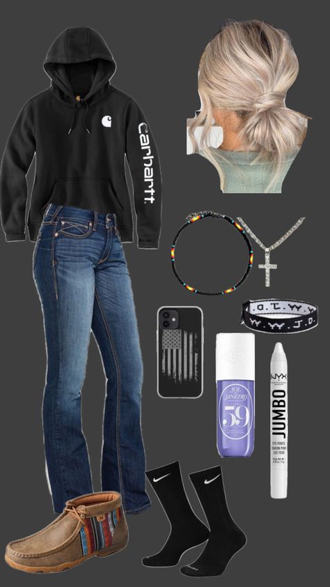 Country Aesthetic Outfit Women, Cute Country Hoodies, Country Outfit Ideas For School, Western Fit Ideas, Back To School Outfits Country, Country School Fits, Country Girl Christmas List, Cute Outfits Country, Cool Day Outfit