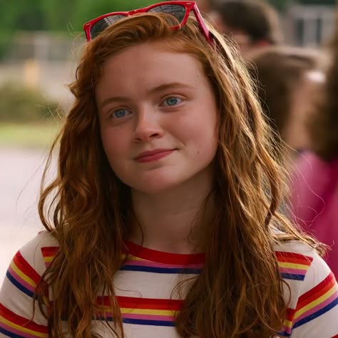 max mayfield - sadie sink Max St, Sadie Sink Max Mayfield, Starnger Things, Literally Me Characters, Josie Saltzman, Stranger Things Max, Flipagram Instagram, Stranger Things Poster, Max Mayfield