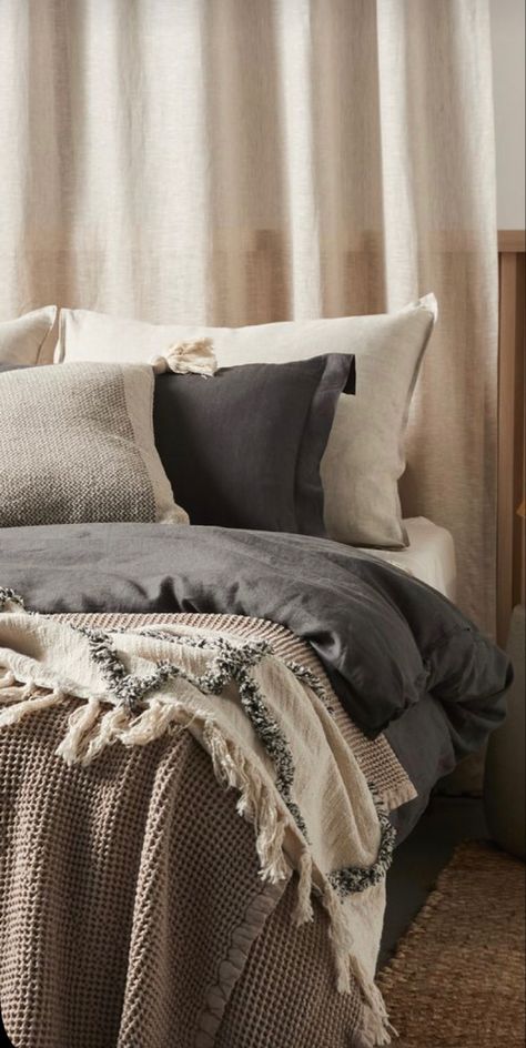 Black And Tan Bed Set, Grey On Grey Bedding, Dark Bed Sheets Ideas, Black Gray Taupe Bedroom, Dark Cozy Bedding, Dark Grey Duvet Cover Bedroom Ideas, Dark Bedding Sets, Dark Bedding Light Walls, Charcoal And Beige Bedding