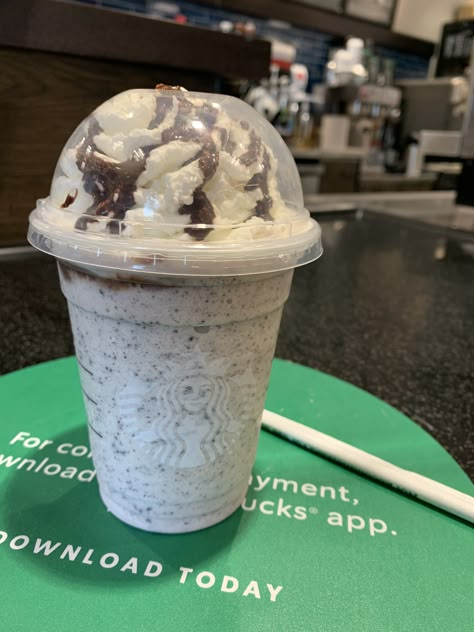 Starbucks Drinks Oreo, Oreo Frappe Starbucks, Oreo Frappuccino Starbucks, Oreo Starbucks Drink, Starbucks Oreo Frappuccino, Starbucks Frapp, Oreo Drink, Oreo Frappe, Oreo Frappuccino