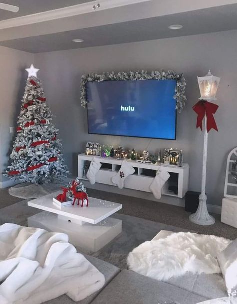 Christmas Decor Ideas In Apartment, Christmas Decor Apartment Living Rooms, Around Tv Christmas Decor, Living Room Center Table Decoration Christmas, Tv Decoration Christmas, One Bedroom Apartment Christmas Decor, Christmas Apartment Decor Living Room, Christmas Living Room Ideas Apartment, Christmas Cozy Home Living Room