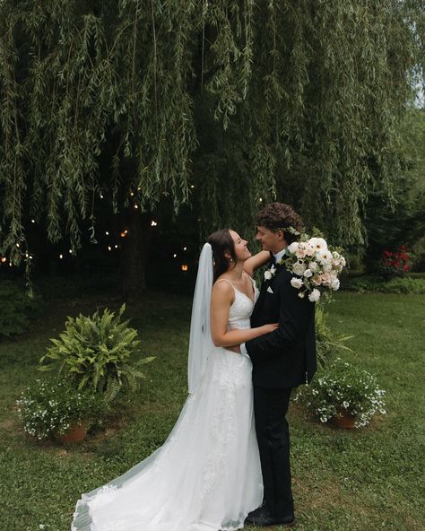 my favorite part about the holton’s wedding day was that their ceremony was under a willow tree!!!!! had to make another post for appreciation of the most beautiful intimate wedding 🫶🏼 • • • venue: @honeysucklehills • Willow Tree Wedding Ceremony, Willow Tree Photoshoot, Wedding Willow Tree, Under A Willow Tree, Tree Wedding Ceremony, Willow Tree Wedding, Elegant Backyard Wedding, Montana Glacier National Park, A Willow Tree