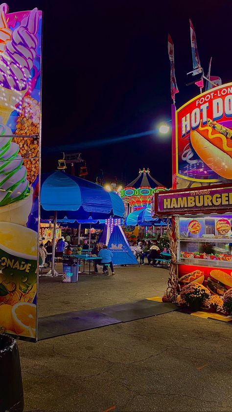 Fair Background Images, Uk Fair Aesthetic, Fair Food Astethic, Street Fair Aesthetic, Fair Grounds Aesthetic, Texas State Fair Aesthetic, Country Fair Aesthetic, Nc State Fair, Fair Astethic