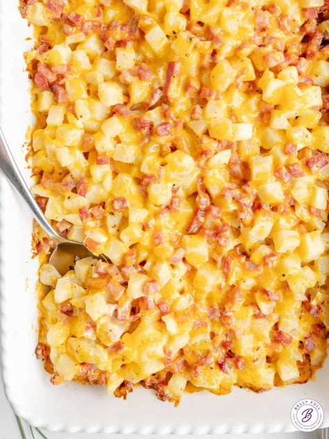 This Ham and Potato Casserole is easy, creamy, cheesy, and delish! Made with just 5 ingredients including frozen hash browns and ham, it's a great way to use up any holiday leftovers. Or enjoy it anytime throughout the year as an easy side dish at dinner, or for brunch or lunch. Hashbrown Casserole Diced Potatoes, Scalloped Potatoes Using Frozen Hashbrowns, Frozen Southern Style Hashbrown Recipes, Ham And Hash Brown Casserole, Ham And Potatoes Casserole, Ham And Hashbrown Casserole, Ham And Potato Recipes, Shredded Hashbrown Recipes, Cheesy Ham And Potato Casserole