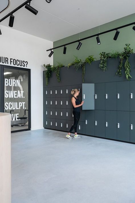 Boutique Gym Design, Dance Studio Design, Boutique Gym, Gym Design Interior, Locker Designs, Spin Studio, Gym Setup, Office Lockers, Fitness Boutique