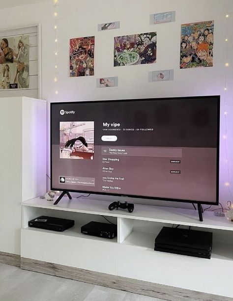 Tv In Room Ideas, Tv Setup In Bedroom, Tv Setup Bedroom, Tv Set Up Bedroom, Tv In Room, Tv Bedroom Ideas, Room Ideas With Tv, Bedroom Gamer, Room With Tv