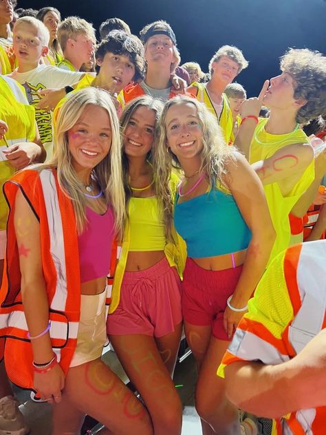 Country Club Outfit Football Game, Construction Theme Football Game Outfits, Glow Out Football Game Outfits, 80s Theme Football Game Outfit, Football Szn Outfits, Glow Football Game Theme, Neon Homecoming Theme Outfits, Neon Game Theme, Neon Lights Outfit