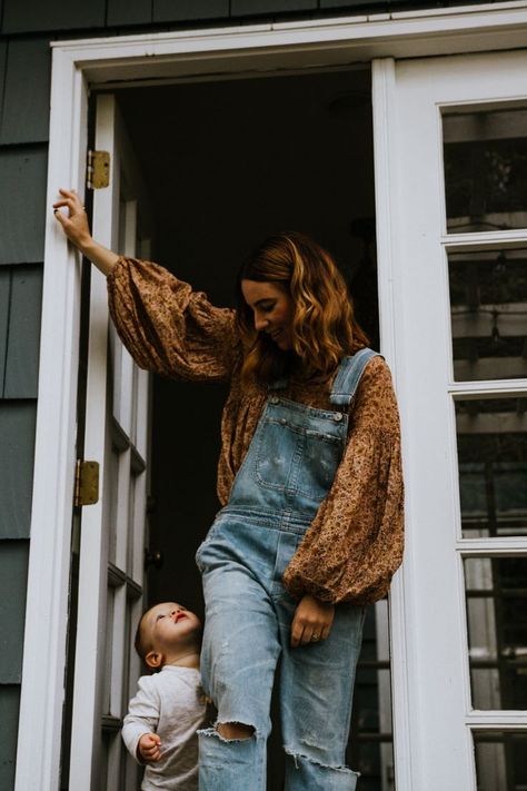 Look Boho Chic, Mode Hippie, Skirt Denim, Skirt Maxi, Oversized Blouse, Modest Clothing, Tiny Humans, Future Family, Mode Inspo