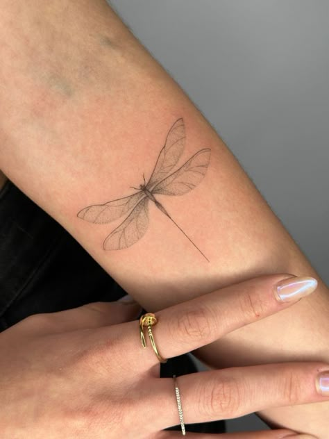 Melanie Harlow, Firefly Tattoo, Small Dragonfly Tattoo, Dragonfly Tattoo Design, Petite Tattoos, Dragonfly Tattoo, Discreet Tattoos, Dainty Tattoos, Subtle Tattoos