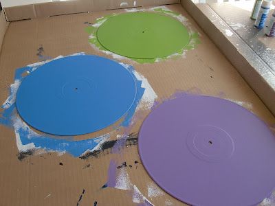 Diy Vinyl Record Projects, Vinyl Records Crafts, Diy Vinyl Record, Records Crafts, Record Projects, Vinyl Record Projects, Record Diy, Vinyl Records Diy, Records Diy