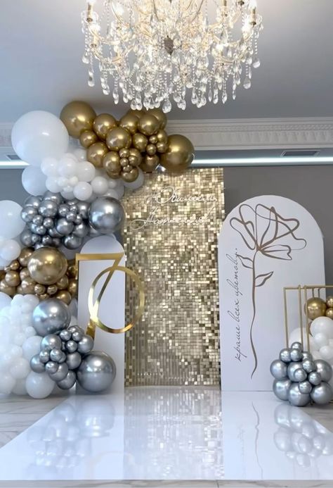 Prom Balloons, 60th Birthday Ideas For Mom, 70th Birthday Decorations, 60th Birthday Decorations, Fancy Decor, 50th Birthday Decorations, Mom Party, Shimmer Wall, Dream Wedding Decorations