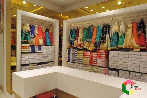 Cloth Shop Interior Design, Shop Counter Design, Shop Name Ideas, Cloth Shop, Wake Ideas, Showroom Interior Design, Counter Design, Shop Window Design, Showroom Design