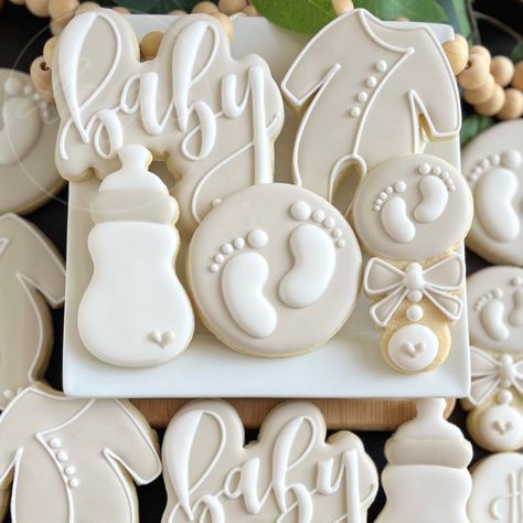 #babyshowercookies #babycookies #decoratedcookies #decoratedsugarcookies #cookiedecorating #sugarcookies #customcookies #bradford… | Instagram Gender Neutral Cookies Shower Ideas, Boho Gender Reveal Cookies, Bear Cookies Baby Shower Teddy, Gender Neutral Cookies, Unisex Baby Shower Ideas, White Baby Shower Theme, Baby Cookies Decorated, Gender Neutral Baby Shower Cookies, Neutral Baby Shower Cookies