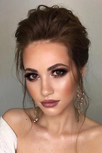 Makeup that is moody for your wedding day Wedding Makeup For Blondes, Brown Eyes Makeup Natural, Makeup For Brown Eyes Natural, Makeup For Brown Eyes Wedding, Fall Bridal Makeup, Brown Eyes Wedding Makeup, Makeup Natural Wedding, Wedding Makeup Blue, Wedding Makeup Natural