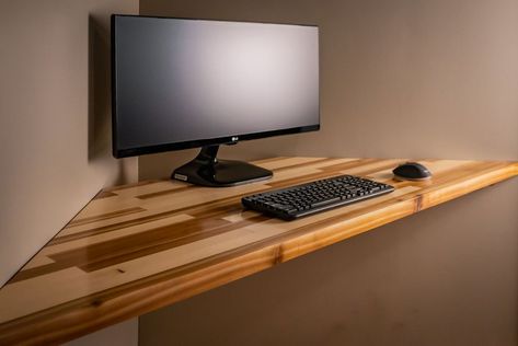 Floating Pine and Cedar Corner Desk Diy L Shaped Desk, Corner Desk Ideas, Floating Corner Desk, Small Desk Ideas, Desk Floating, Diy Corner Desk, Reclaimed Wood Beds, Cool Shelves, Pine Desk