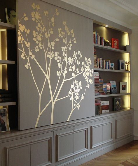 Gold Art Painting, Wainscoting Panels, Diy House Renovations, Botanical Wall Decor, Unique Furniture Pieces, Wall Painting Decor, Wall Paint Designs, Mural Painting, Unique Furniture