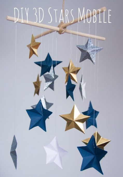 DIY 3D Star Mobile – Eclectic Spark Side Shaved Hair, Homemade Mobile, Side Shaved, 3d Stars, Mobile Craft, Infant Classroom, Paper Mobile, Diy Baby Mobile, Star Mobile