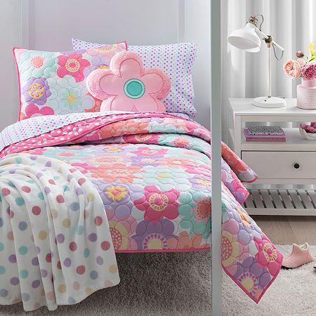 With the Faye Floral Quilt Set, get ready to be surrounded by a garden of flowers every night! It's a good thing this quilt set is easy to care for and wrinkle-resistant because, with all those flowers, your dreams may never want to end. And it's OEKO-TEX certified, which means you can dream among the flowers without any surprises from pesticides or chemicals. Plus, being machine washable means, you can easily wash out any pollen that may have snuck in while you were asleep. So, lay among the Fa Butterfly And Flower Bedroom, Quilt Bedding Set, Girl Room Ideas Kids, Decorating Girls Bedroom, Kids Bedding Girl, Kids Floral Bedding, Girls Room Decor Ideas, Pink Bedspread, Garden Of Flowers