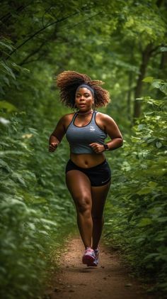 Plus Size Fitness Photoshoot, Realistic Fitness Inspiration, Plus Size Running Outfit, Running Aesthetic Black Women, Black Womens Fit Body Goals Curvy, Black Women Exercising, Strong Woman Photo, Plus Size Fitness Aesthetic, Fitness Aesthetic Black Women