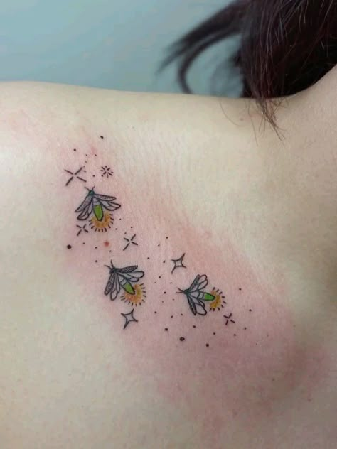 Tattoo Ideas Firefly, Small Insect Tattoos For Women, Fireflies Tattoo Ideas, Lighting Bugs Tattoo, Firefly Tattoo Ideas, Cute Bugs Tattoo, Lightbug Tattoo, Firefly Tattoo Fine Line, Flying Bug Tattoo